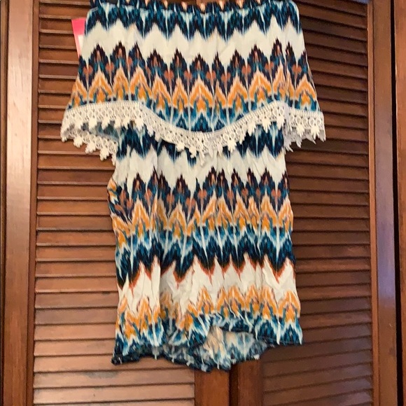 NWT Romper with Pockets - Picture 4 of 4